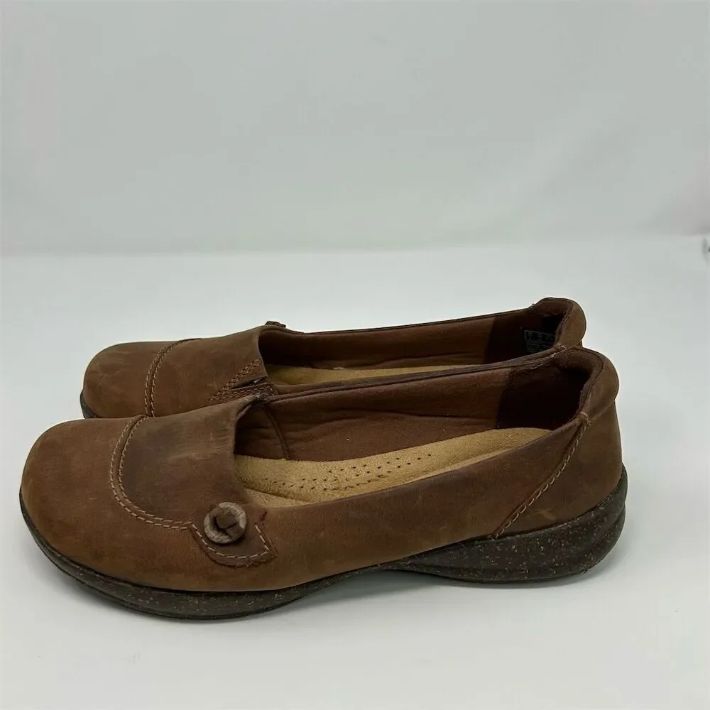 Clarks Women's Roseville Sky Brown Leather Slip-On Loafers Size 10 Wide Comfort